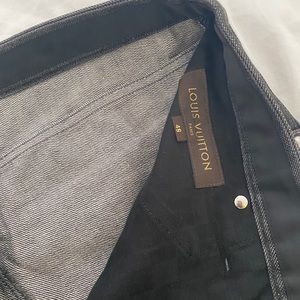 Authentic used Louis Vuitton jeans. sz48 euro size